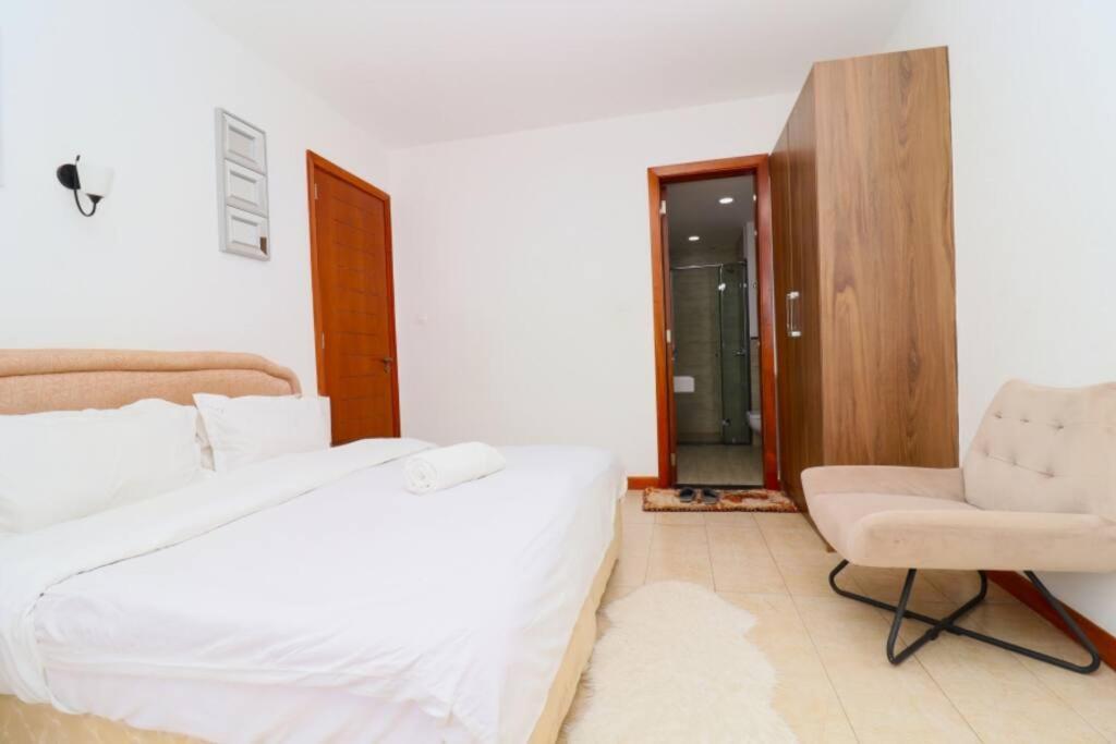 Elegant 2 Bed In Kilimani With Balcony Views *