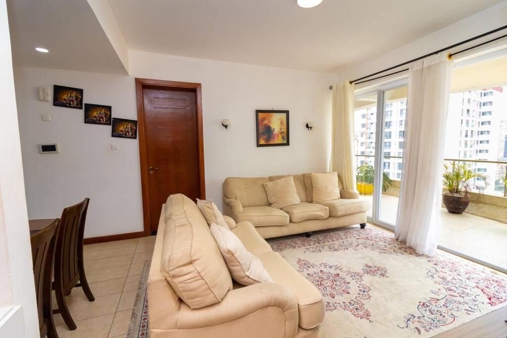 Apartment Elegant 2 Bed In Kilimani With Balcony Views *