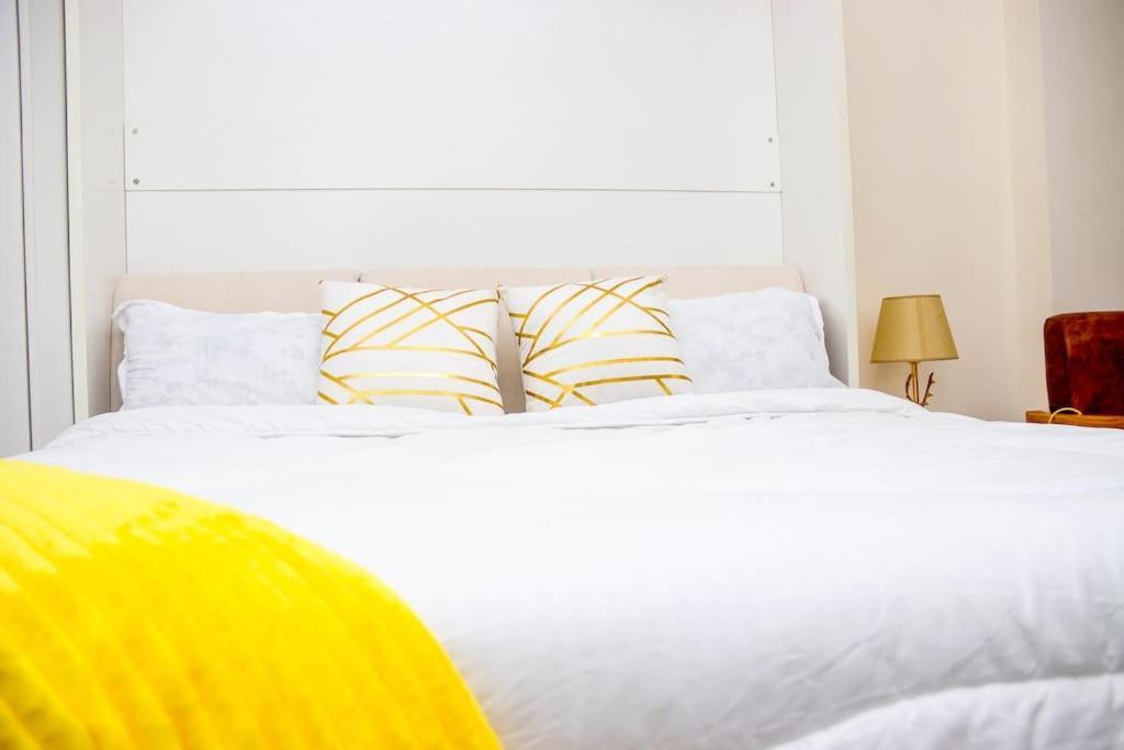Apartment Lux Jkia Airport View *
