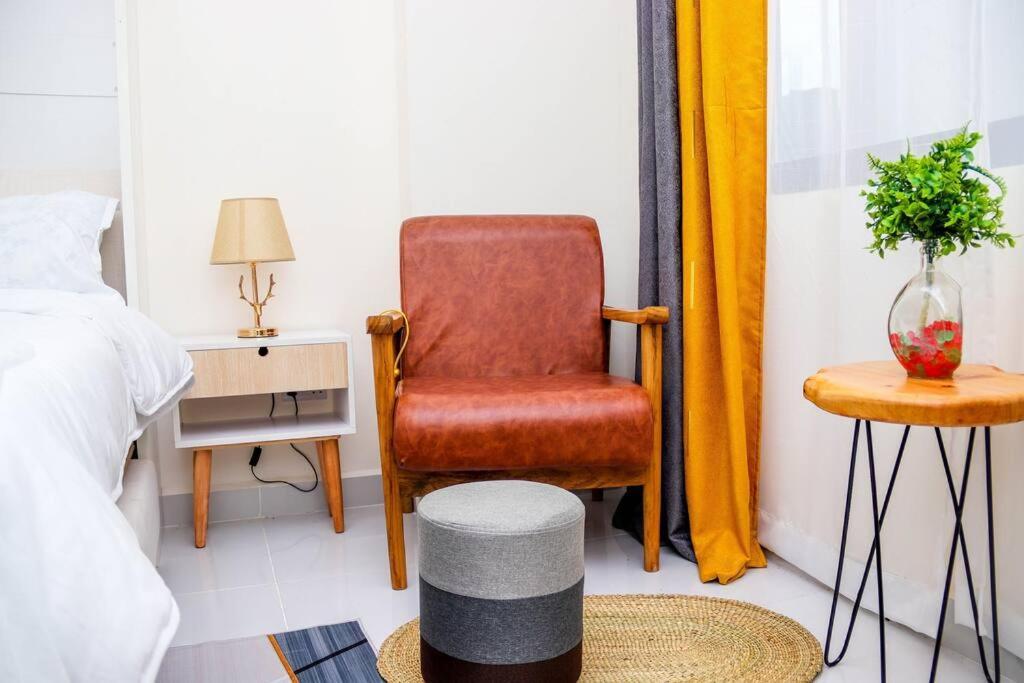 Apartment Lux Jkia Airport View *