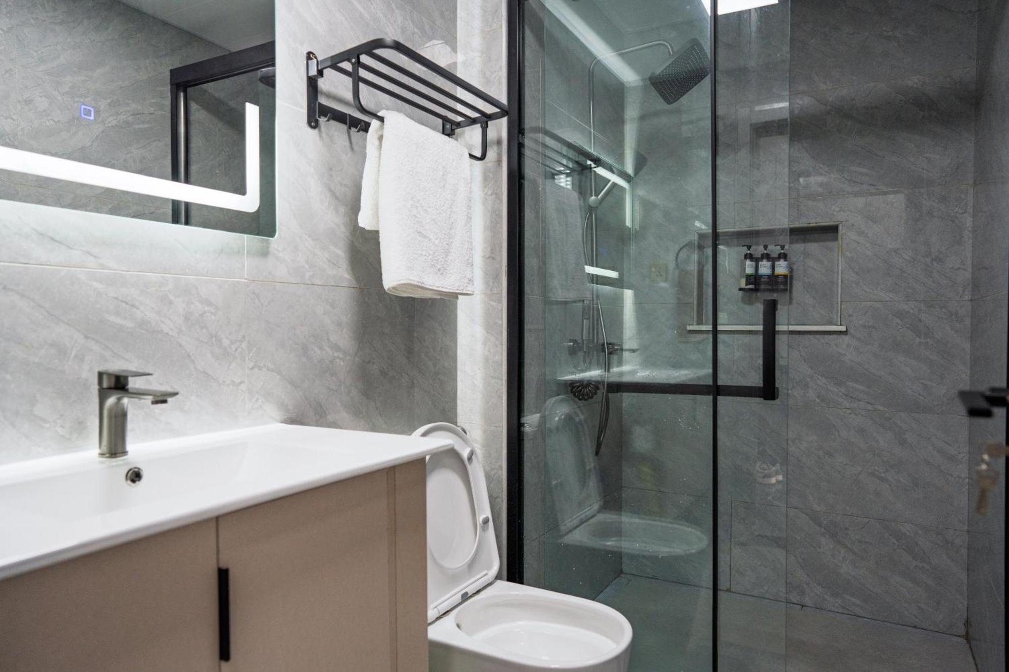 Hesos Kileleshwa Gym, Pool Apartment