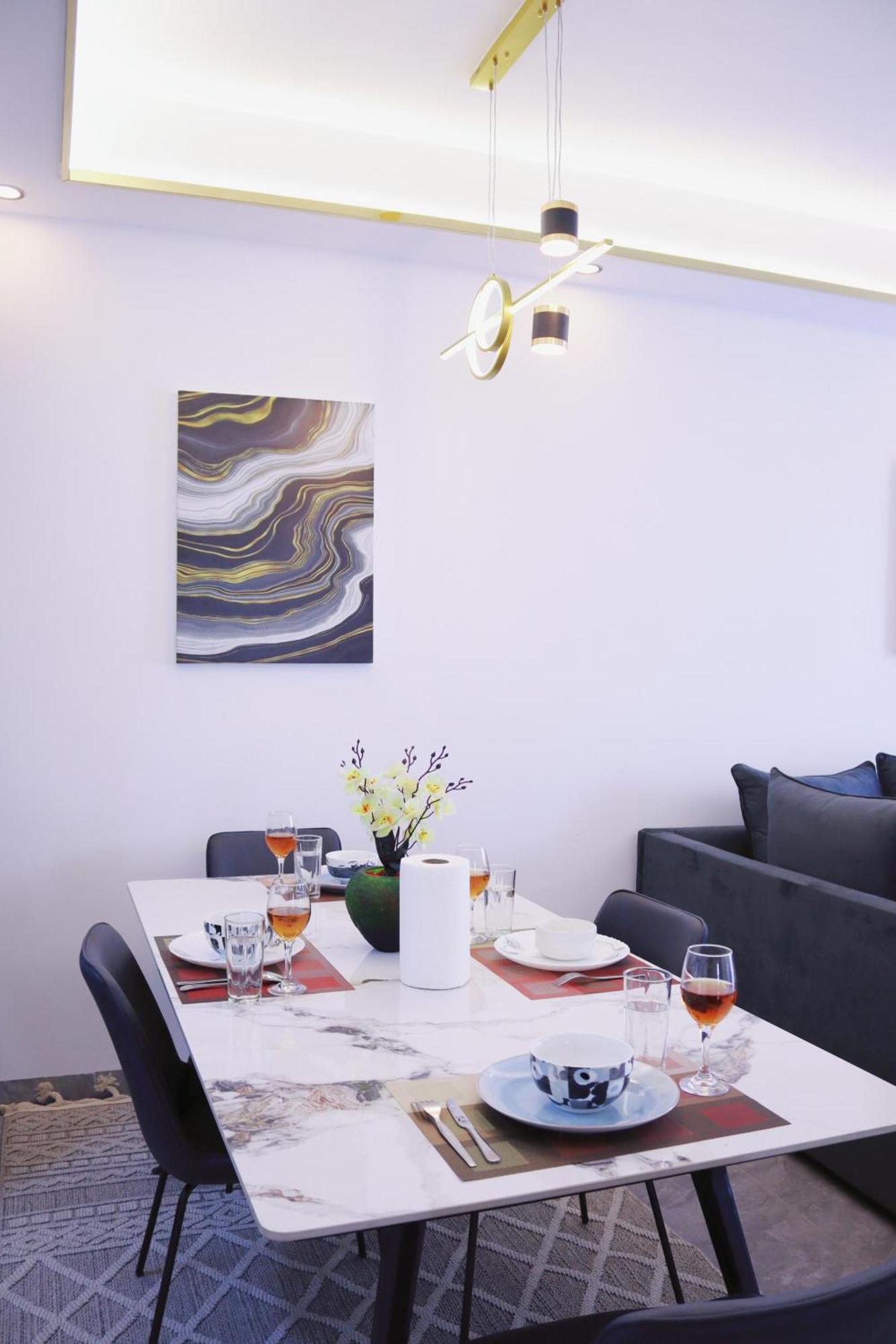 Apartment Stunning 3 Bedroom Kilimani With Gym & Pool Nairobi