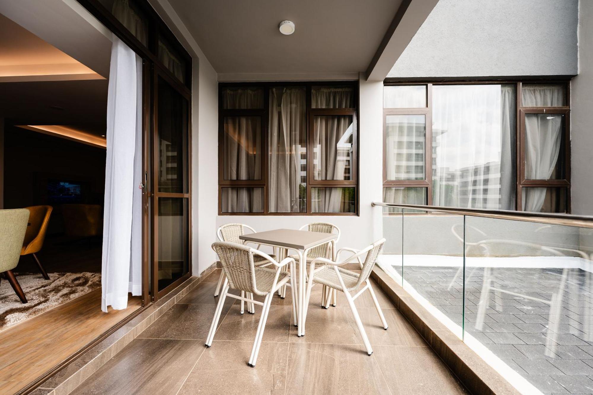 Trademark At Enaki Town Hotel