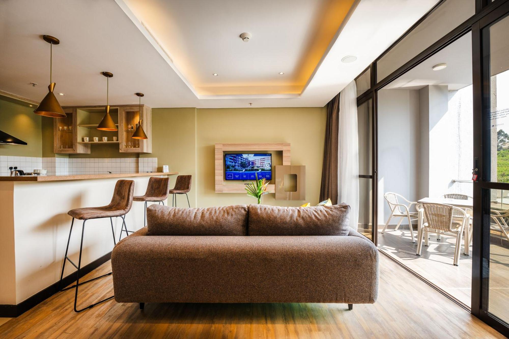 Trademark At Enaki Town Hotel 4*