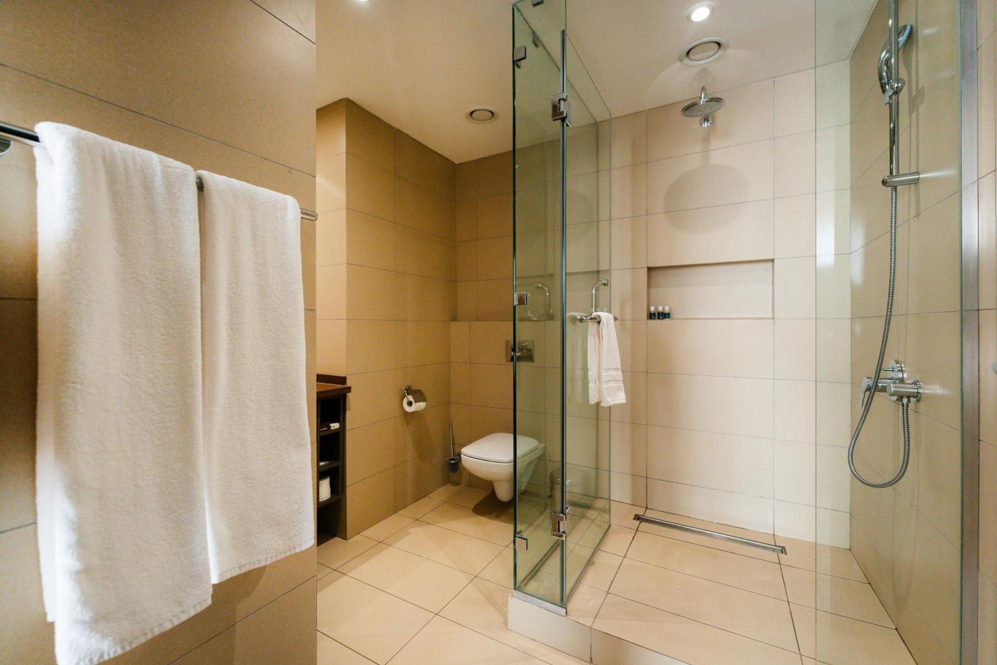Hotel Trademark At Enaki Town 4*