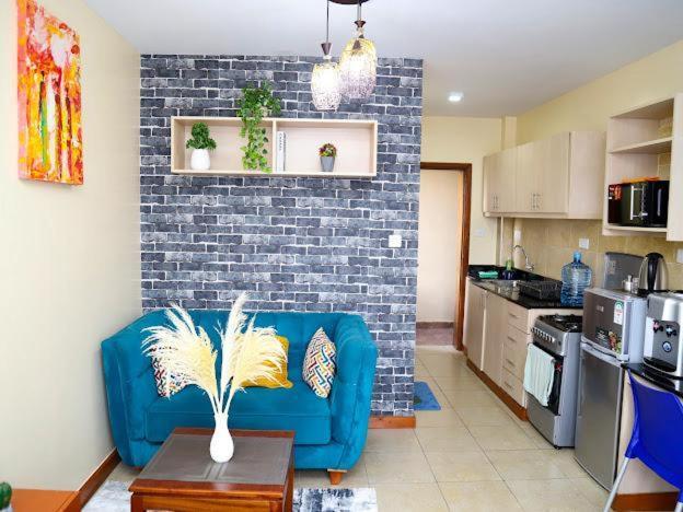Blue Marlin Cribz West Apartment