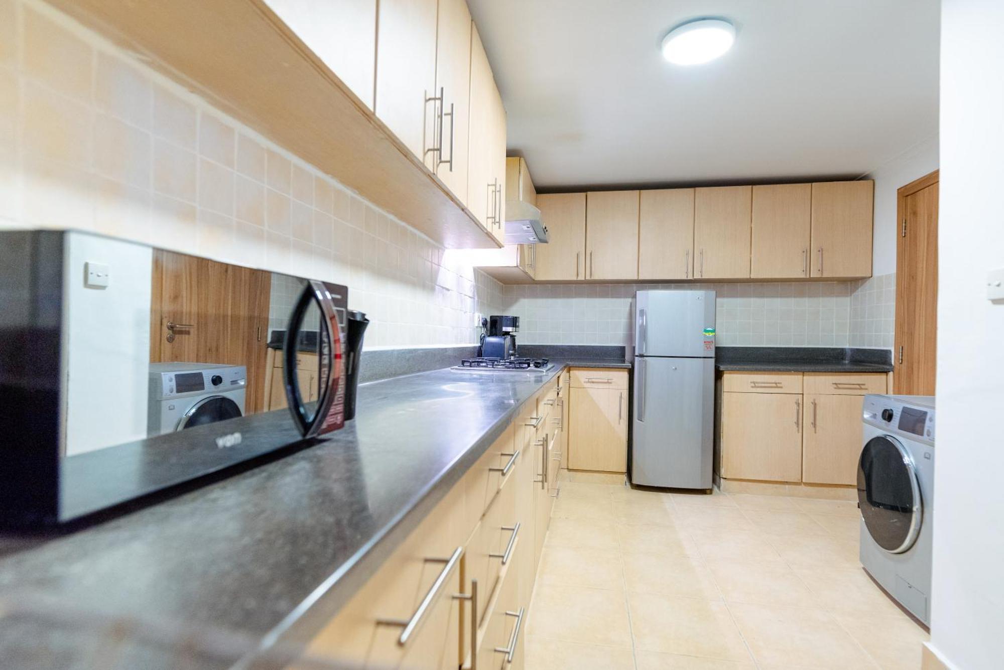 Heri Heights Apartments, Surestay Collection By Western 3*