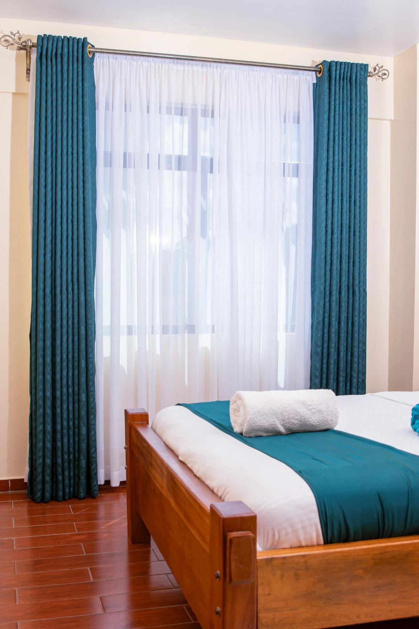 Apartamento Kaisa Gardens, Away From *
