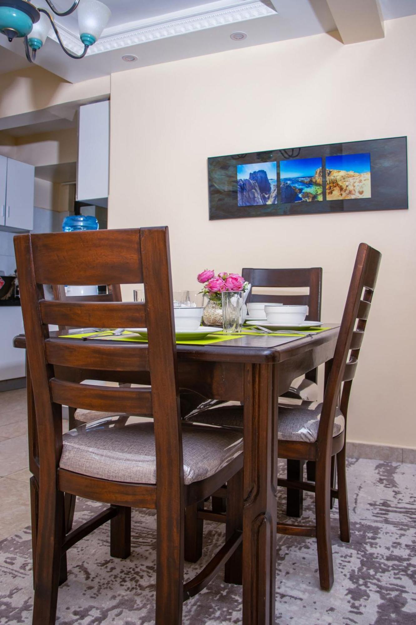 Apartamento Kaisa Gardens, Away From