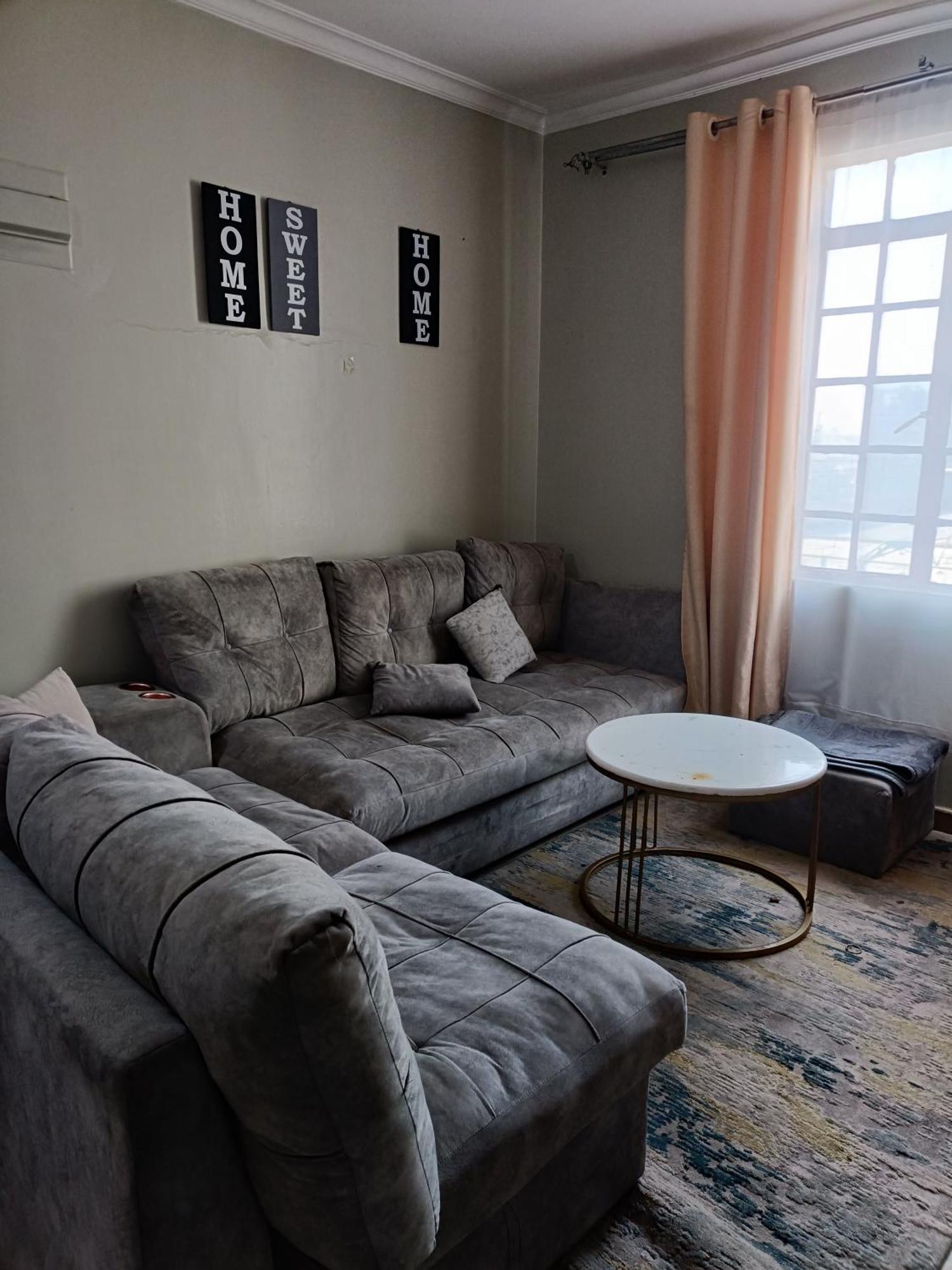 Apartamento Comfort Homes-aae *