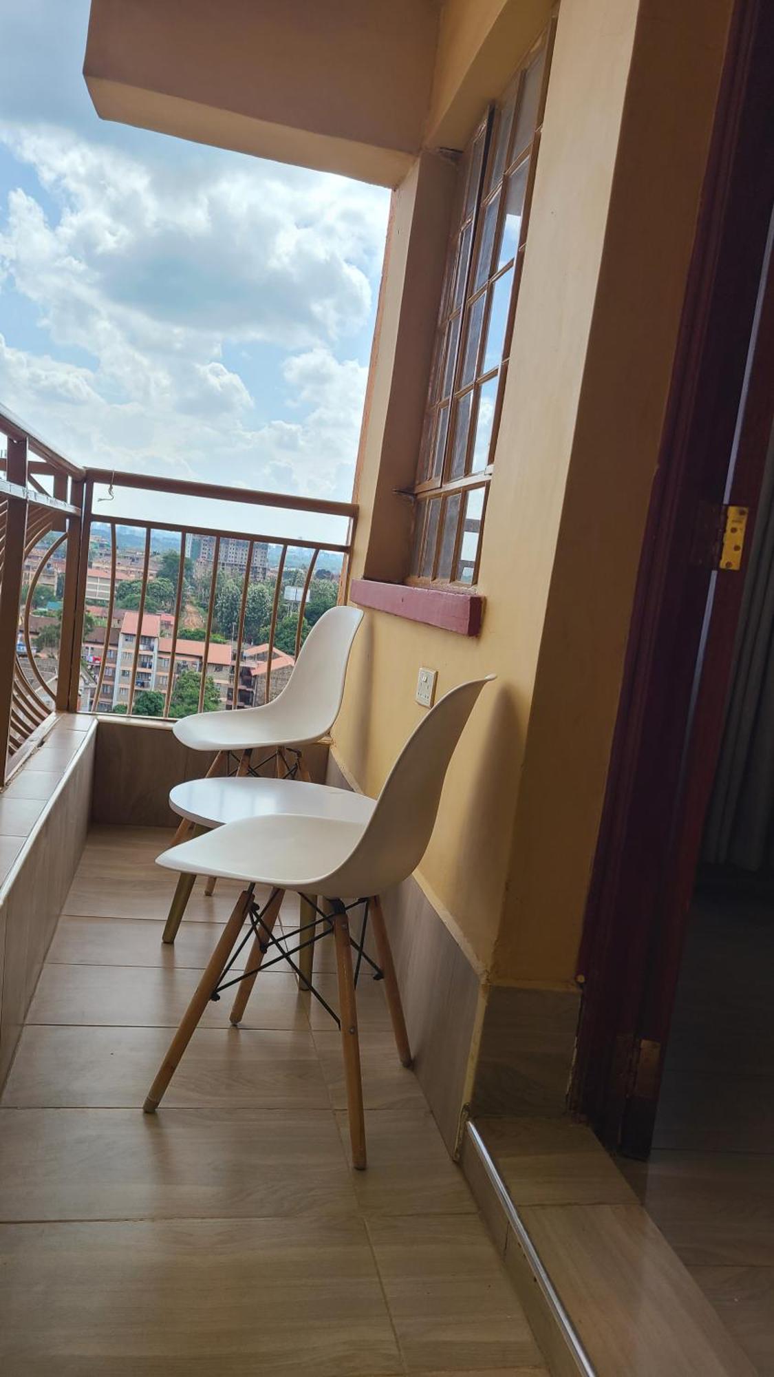 Simmon-opposite Garden Mall,near Safari Park Nairobi