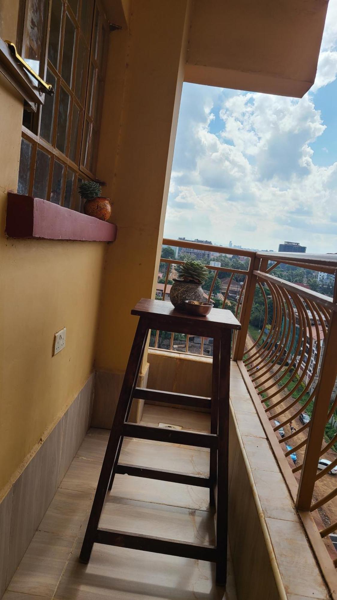 Simmon-opposite Garden Mall,near Safari Park * Nairobi