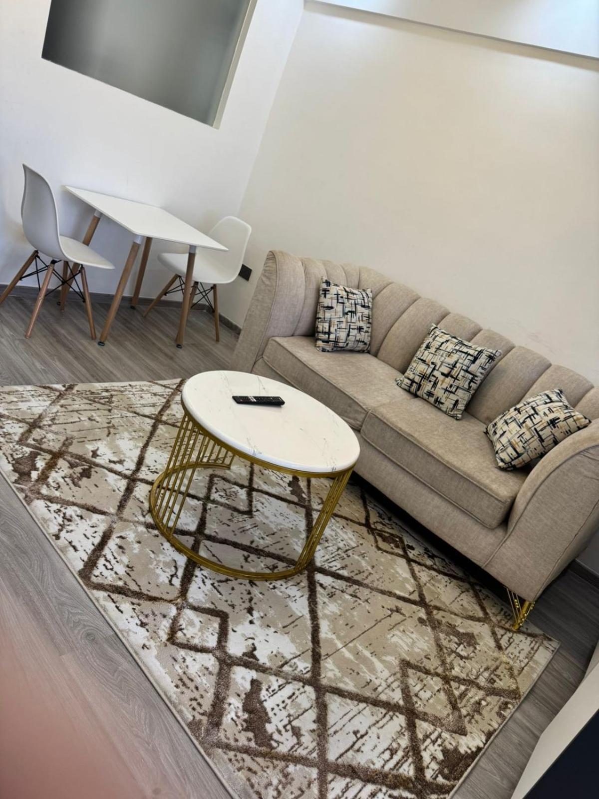 Toju Apartamento *