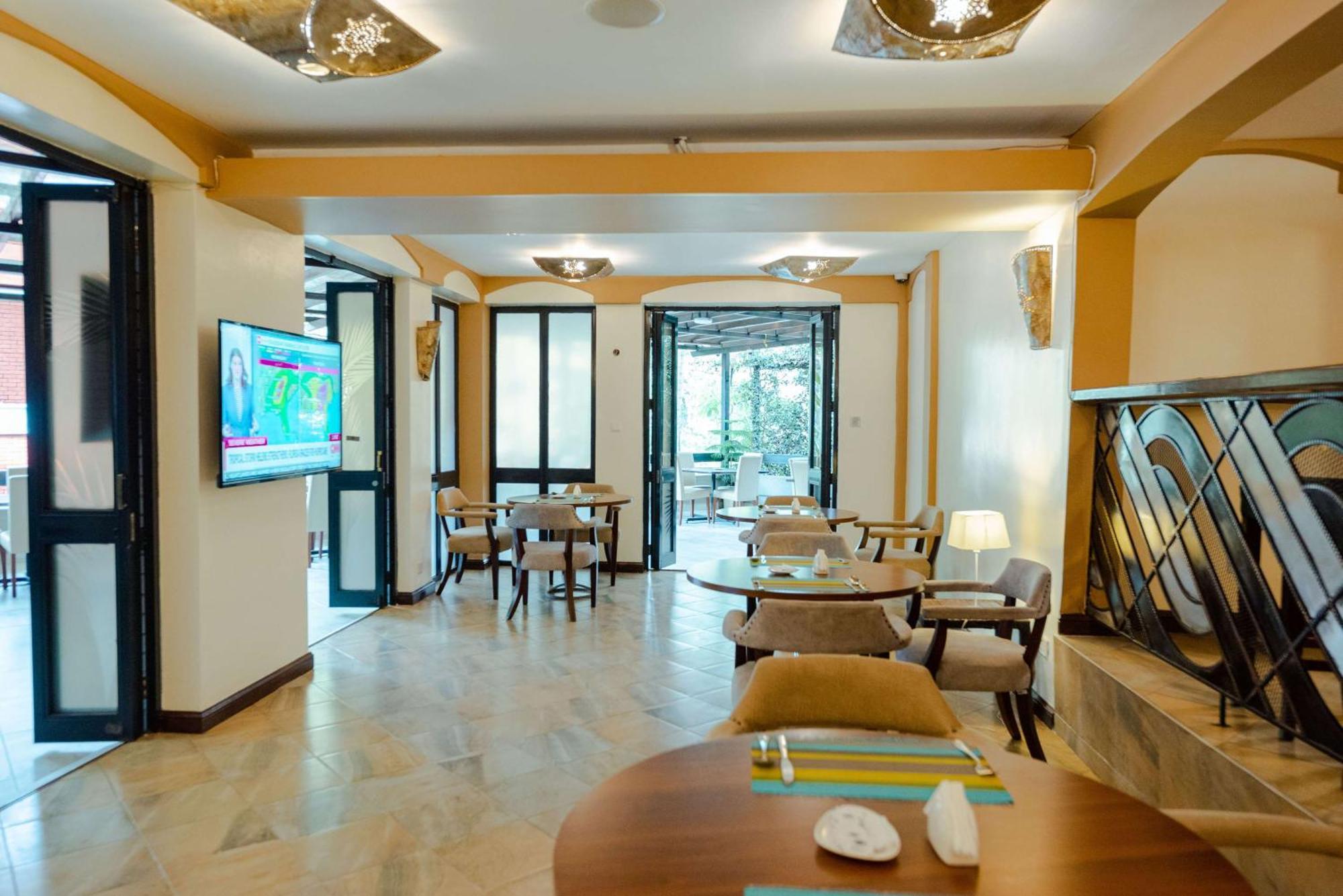 Aparthotel Heri Heights Apartments, Surestay Collection By Western