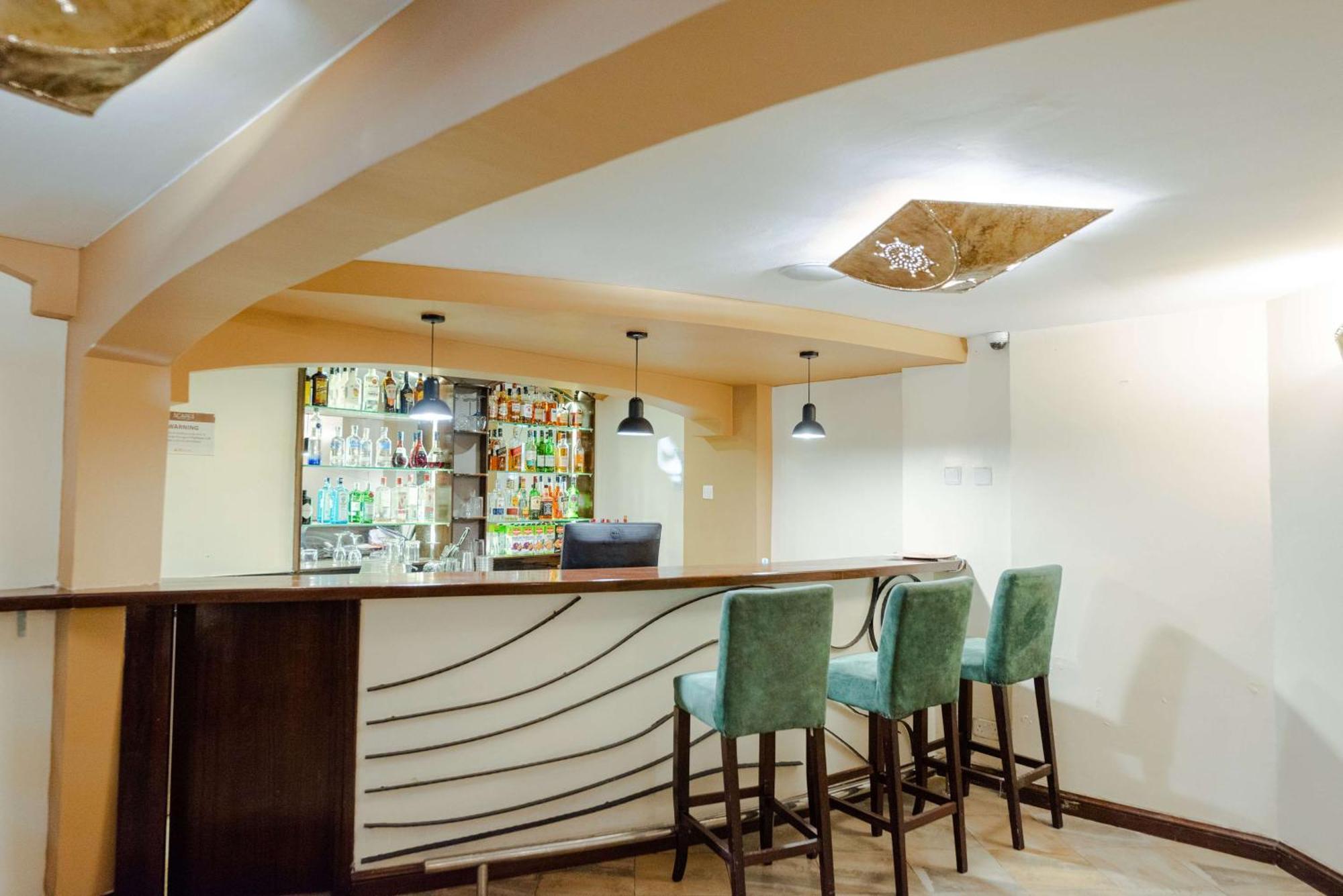 Heri Heights Apartments, Surestay Collection By Western Nairobi