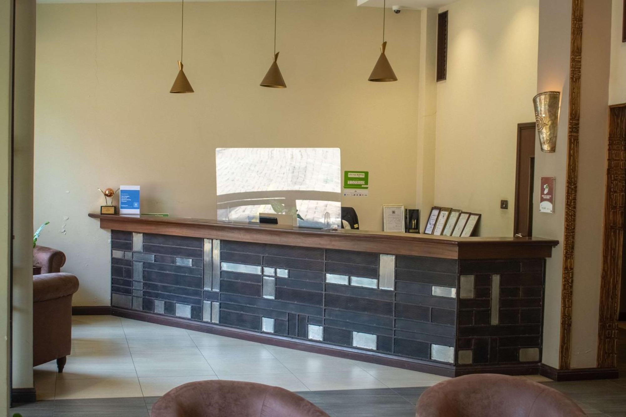Heri Heights Apartments, Surestay Collection By Western Aparthotel 3*