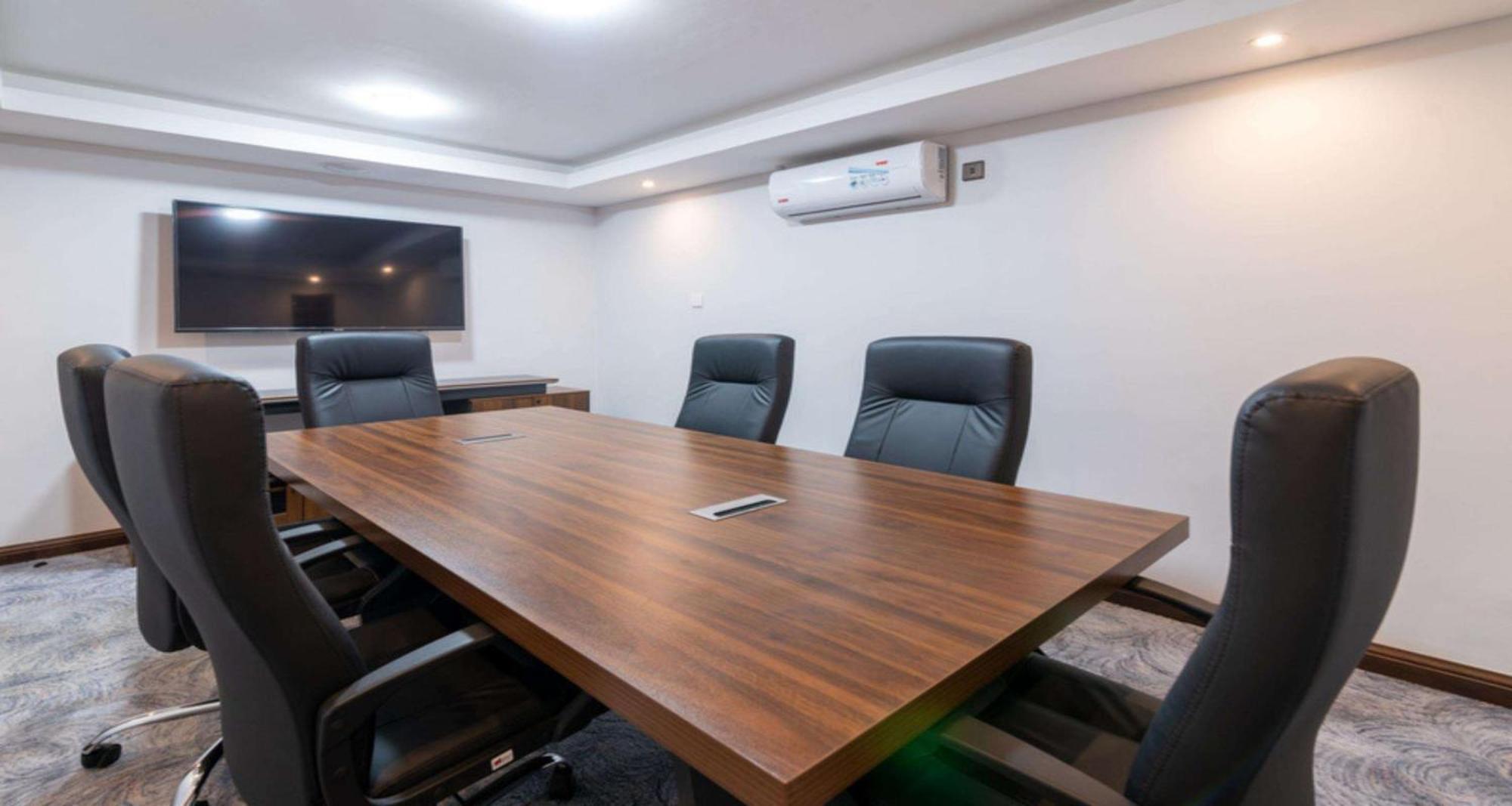 Aparthotel Heri Heights Apartments, Surestay Collection By Western Nairobi