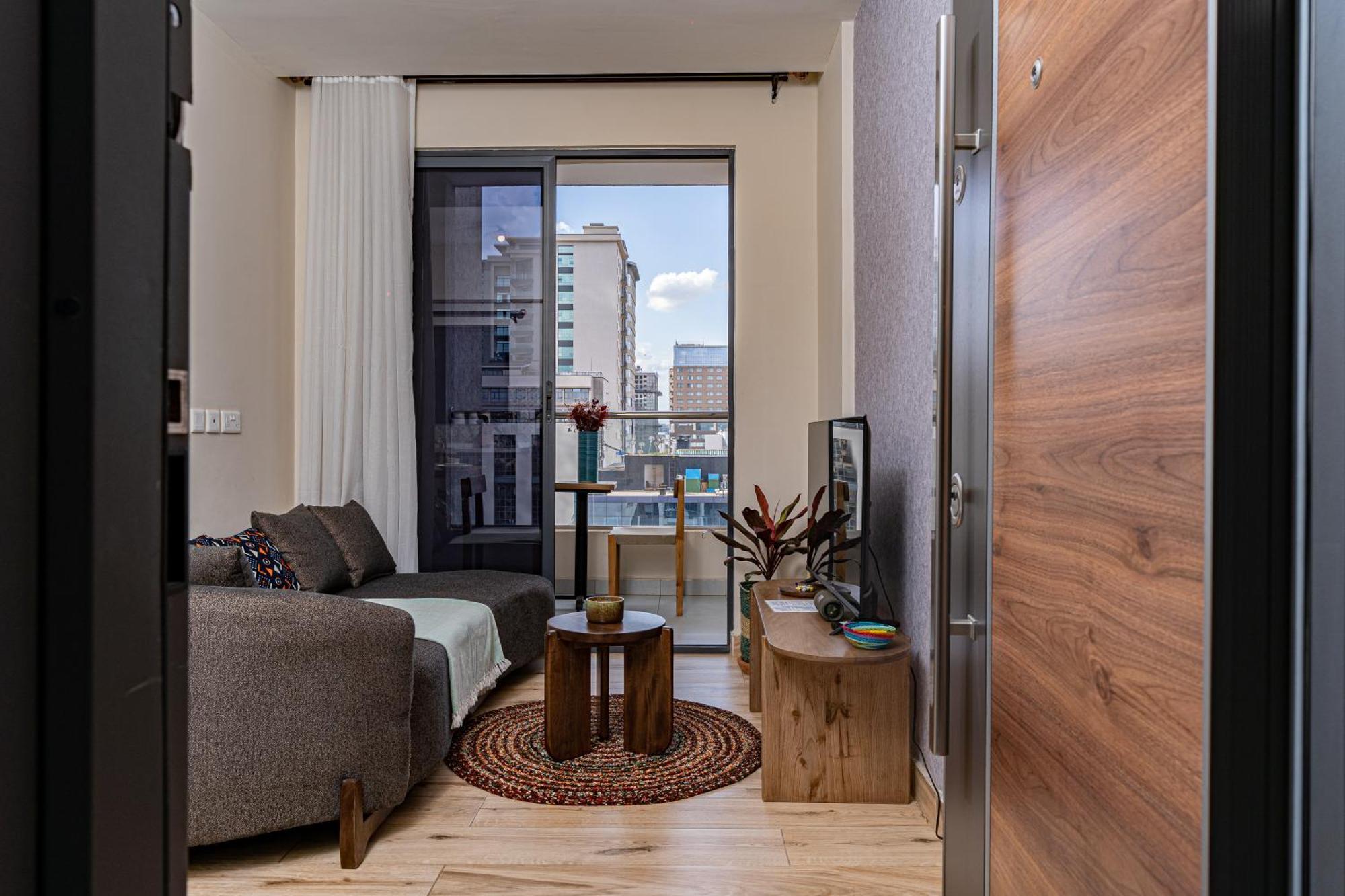 Elite One Bedroom Apartment,swimming Pool, Gym, Workspace ,wonderiss Homes Close Proximity To Gtc, Jw Mariott And Kempinski Apartment