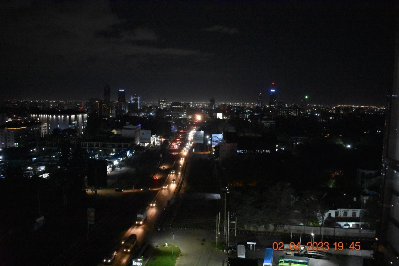 Serenitydefined 2brkilimani Near Yaya Ensute Apartamento