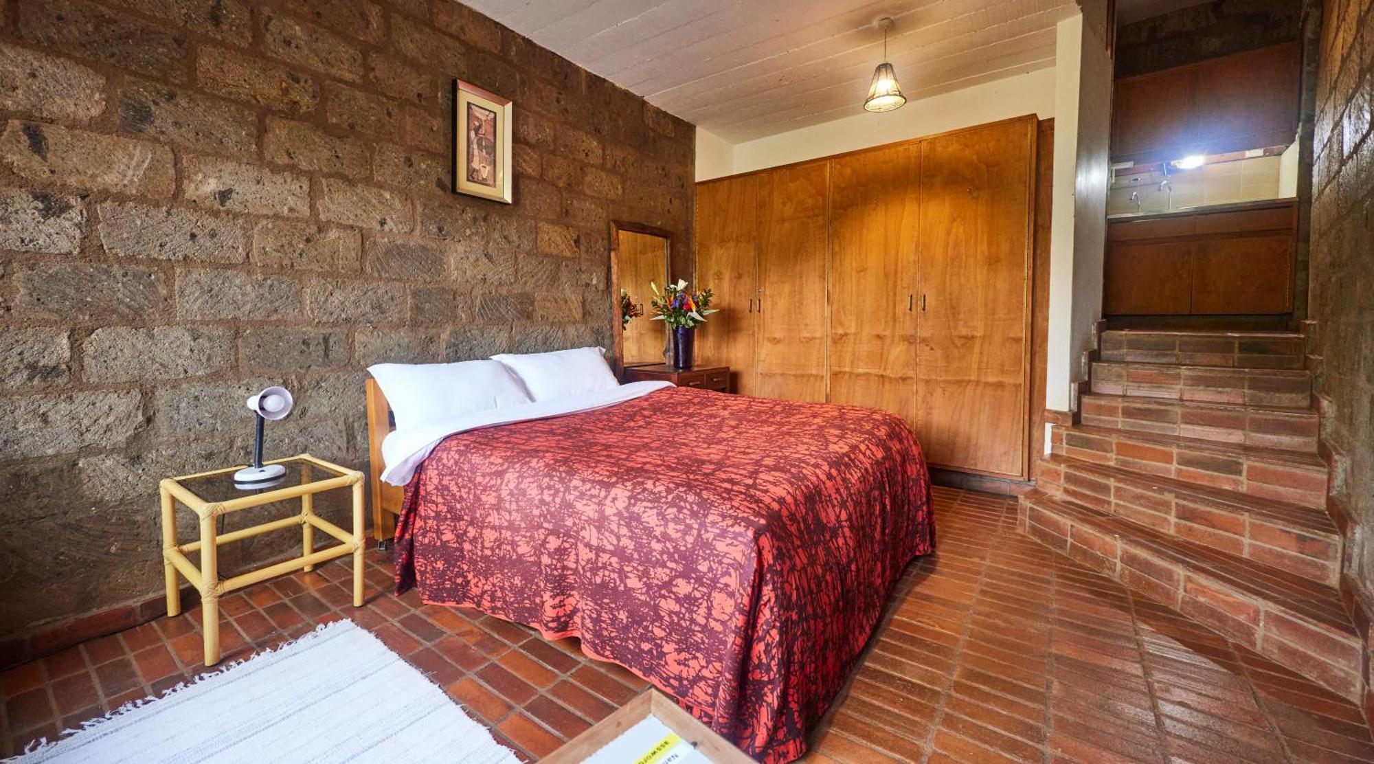 Rock Stop Falls Gigiri 3*