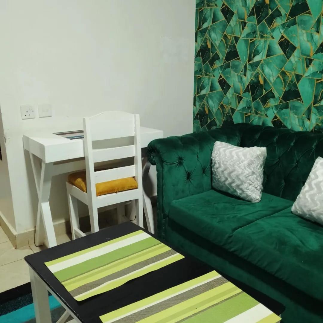 Apartment Jiji Poa *