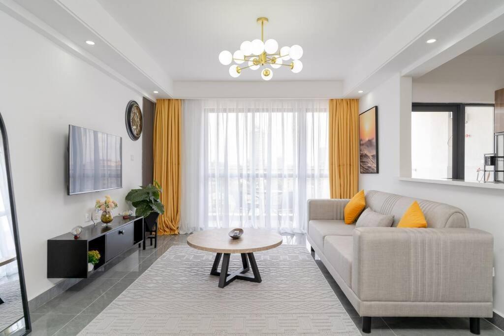 Apartment 2bdr With Panoramic Cityview In Westlands, Riverside *