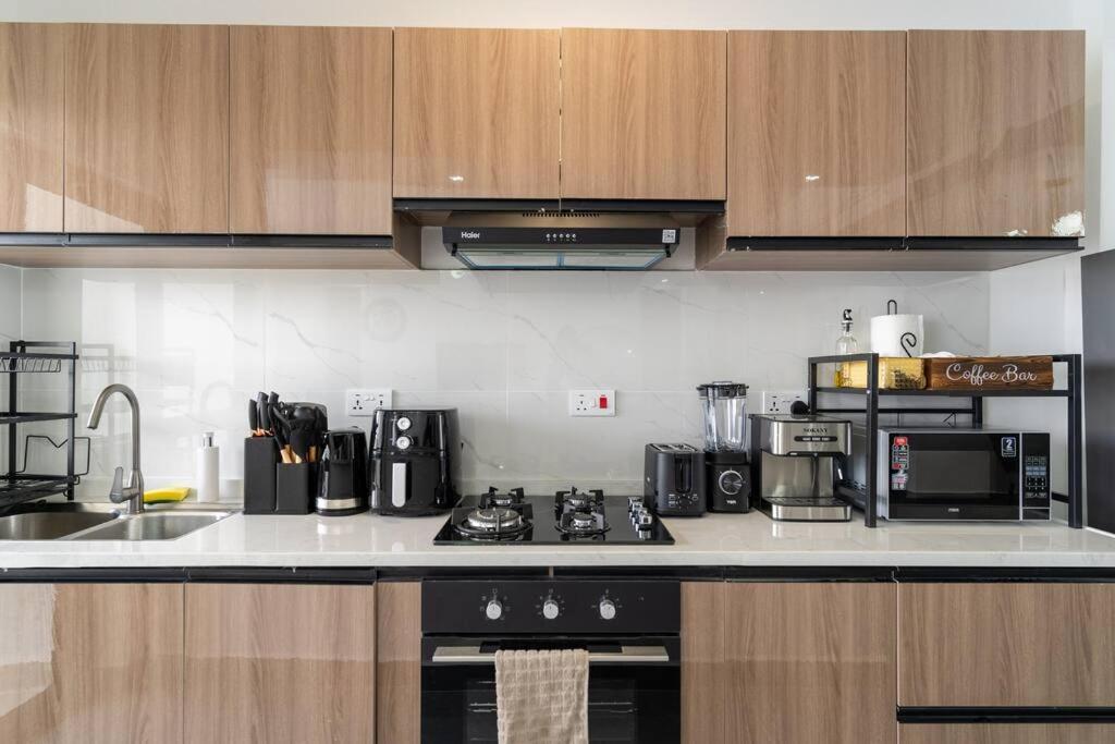 Apartment 2bdr With Panoramic Cityview In Westlands, Riverside Nairobi