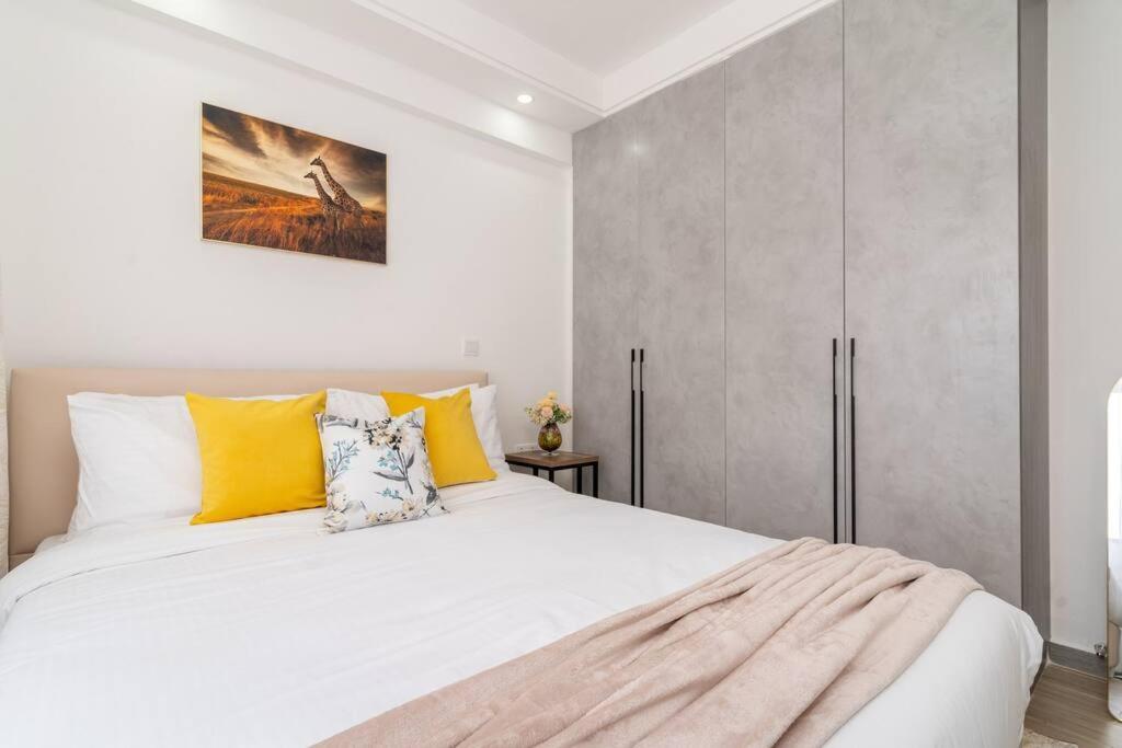 2bdr With Panoramic Cityview In Westlands, Riverside