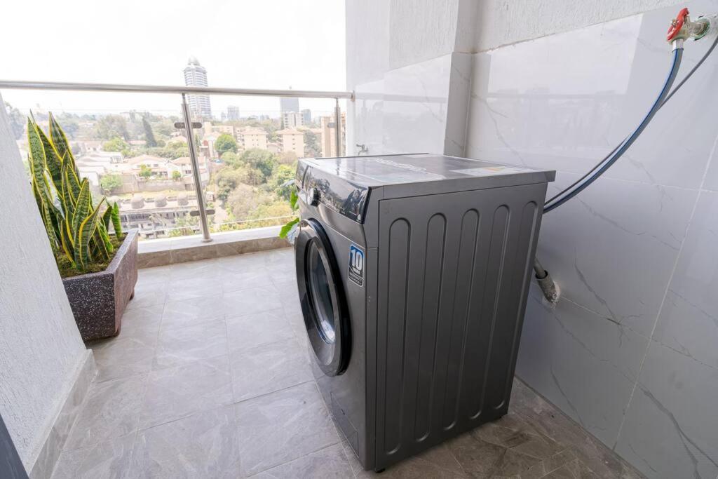 2bdr With Panoramic Cityview In Westlands, Riverside Apartment *