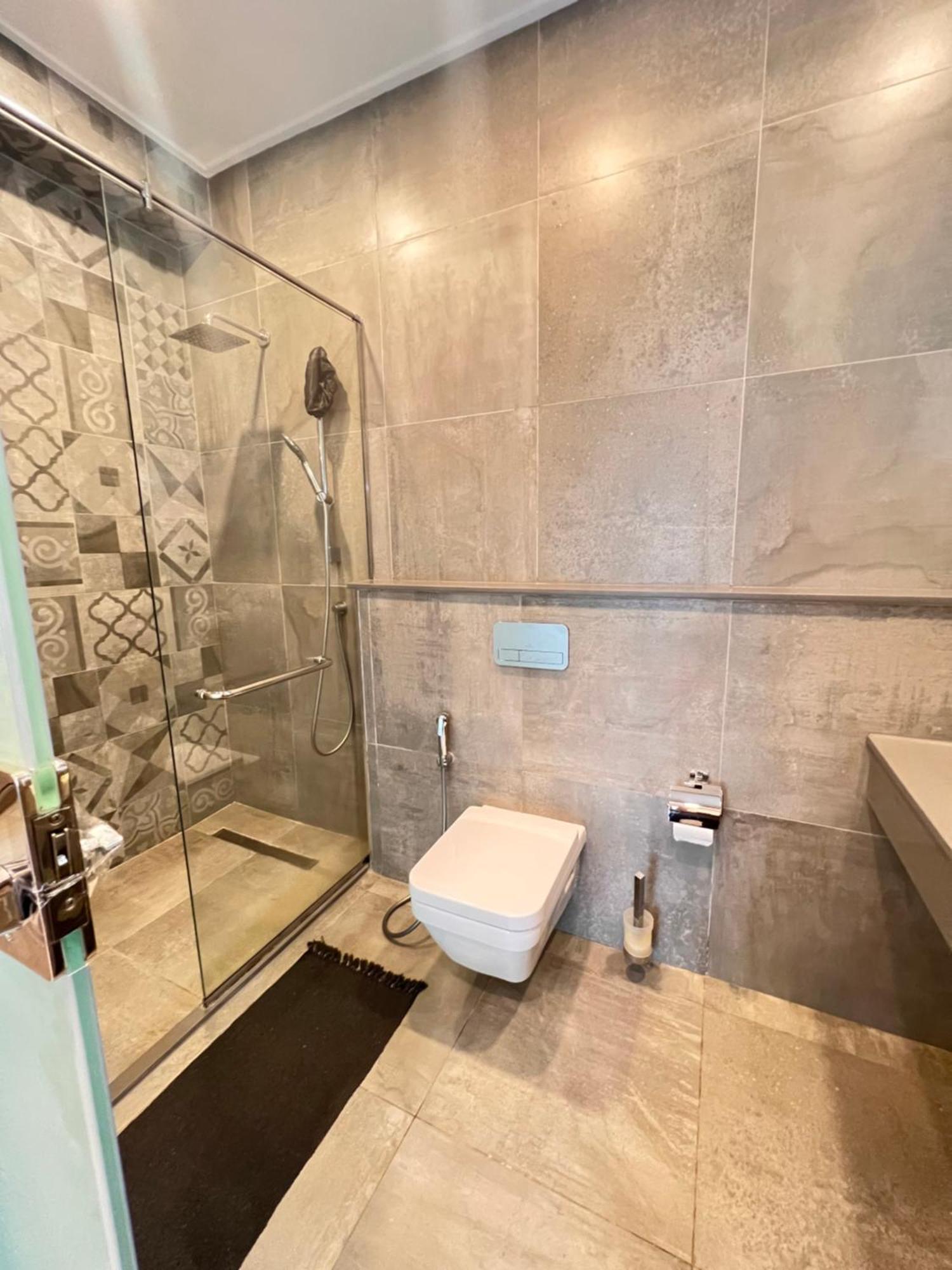 Lovely 2-bedroom Serviced With Pool And Wi-fi At Skynest Aparthotel
