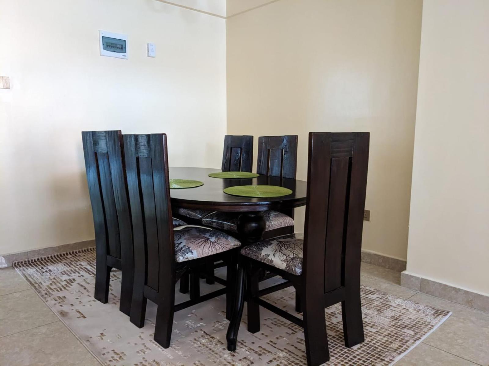 Apartment Westlands Bliss Two Bedroom Garden By Bliss Haven *