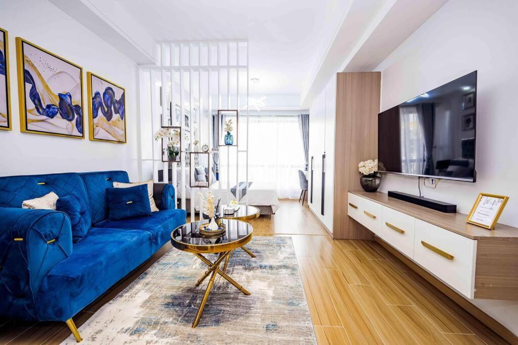 New Luxury In Apartment *