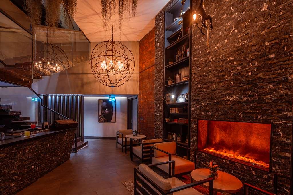 Hotel Kwetu Curio Collection By Hilton *