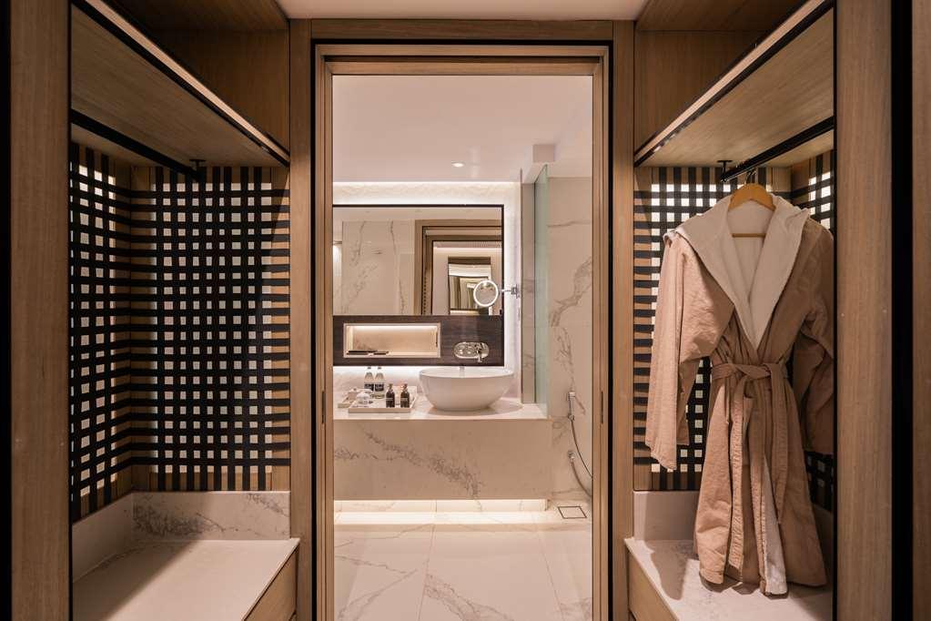 Hotel Kwetu Curio Collection By Hilton