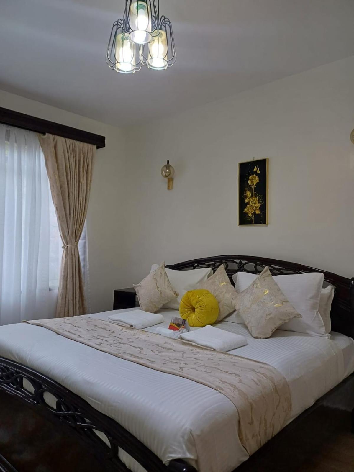 Azania Jay Homes Opposite Movenpick * Nairobi
