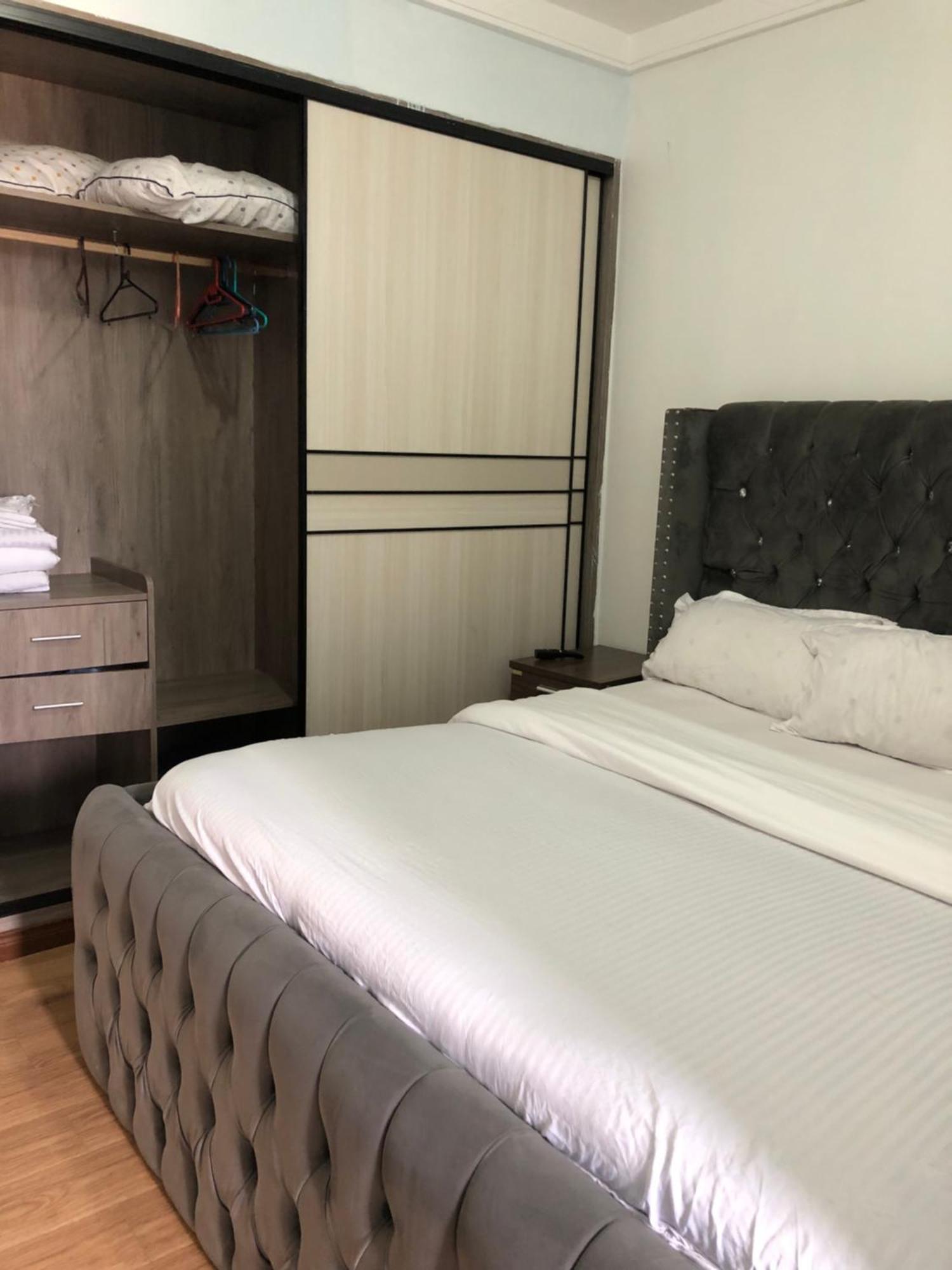 Mopearlz 2br At Kilimani Vesta Garden Nairobi