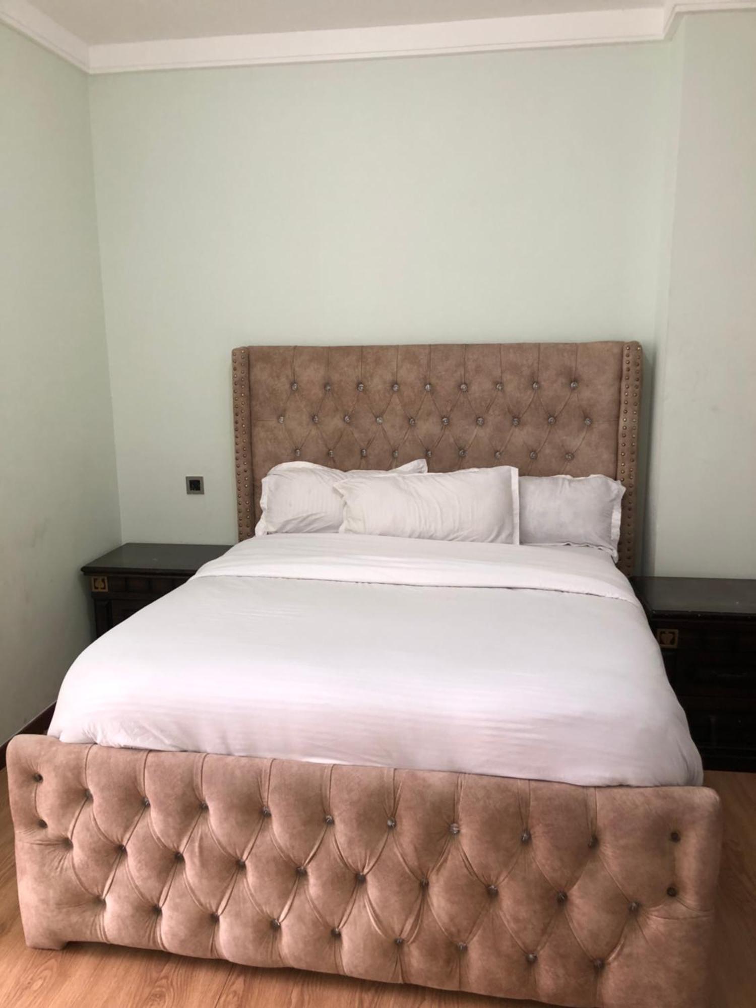 Mopearlz 2br At Kilimani Vesta Garden Apartment Nairobi