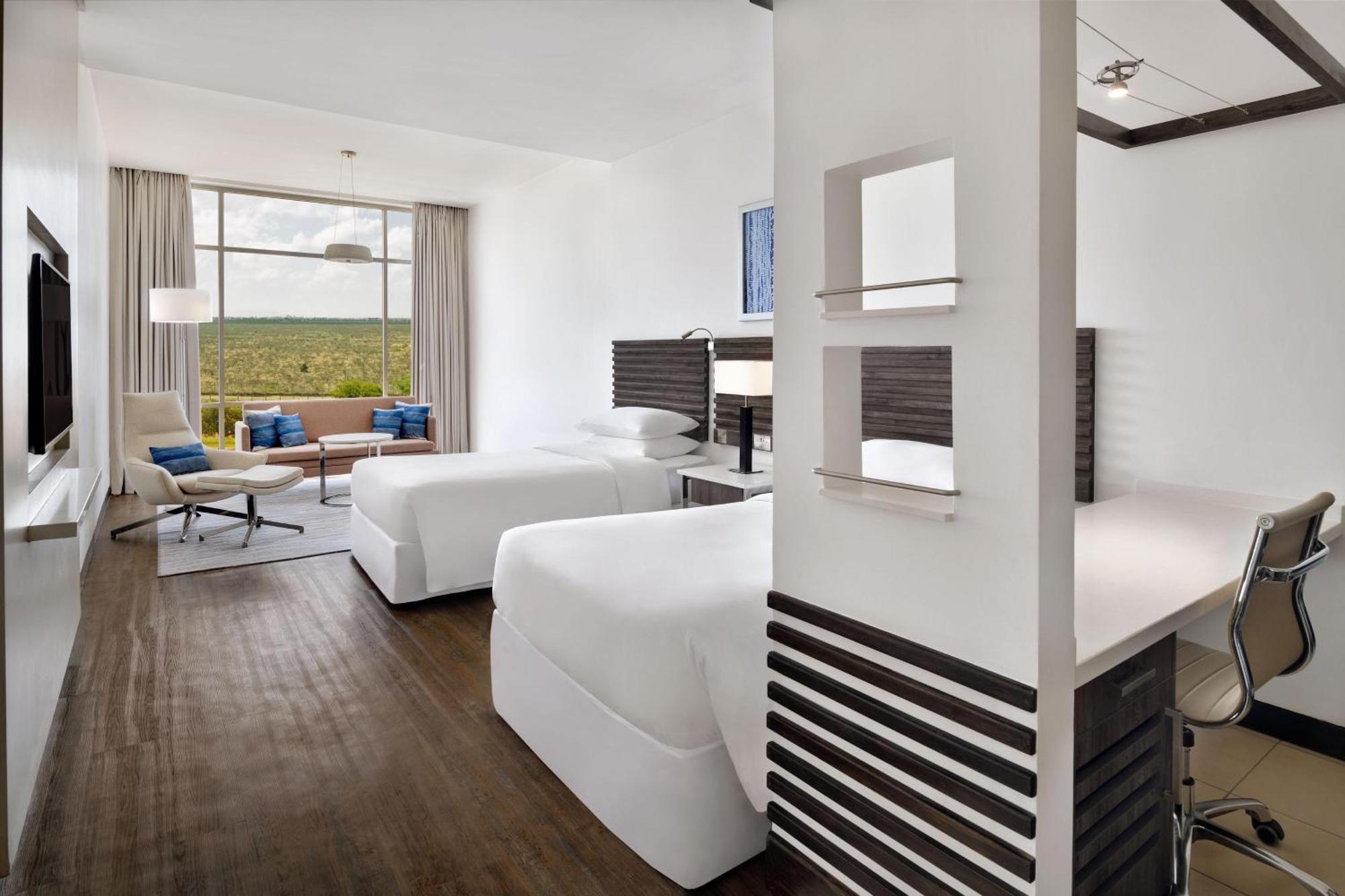 Hotel Four Points By Sheraton Airport