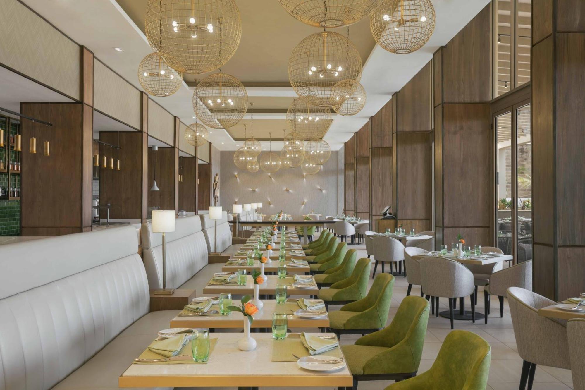Hotel Four Points By Sheraton Airport