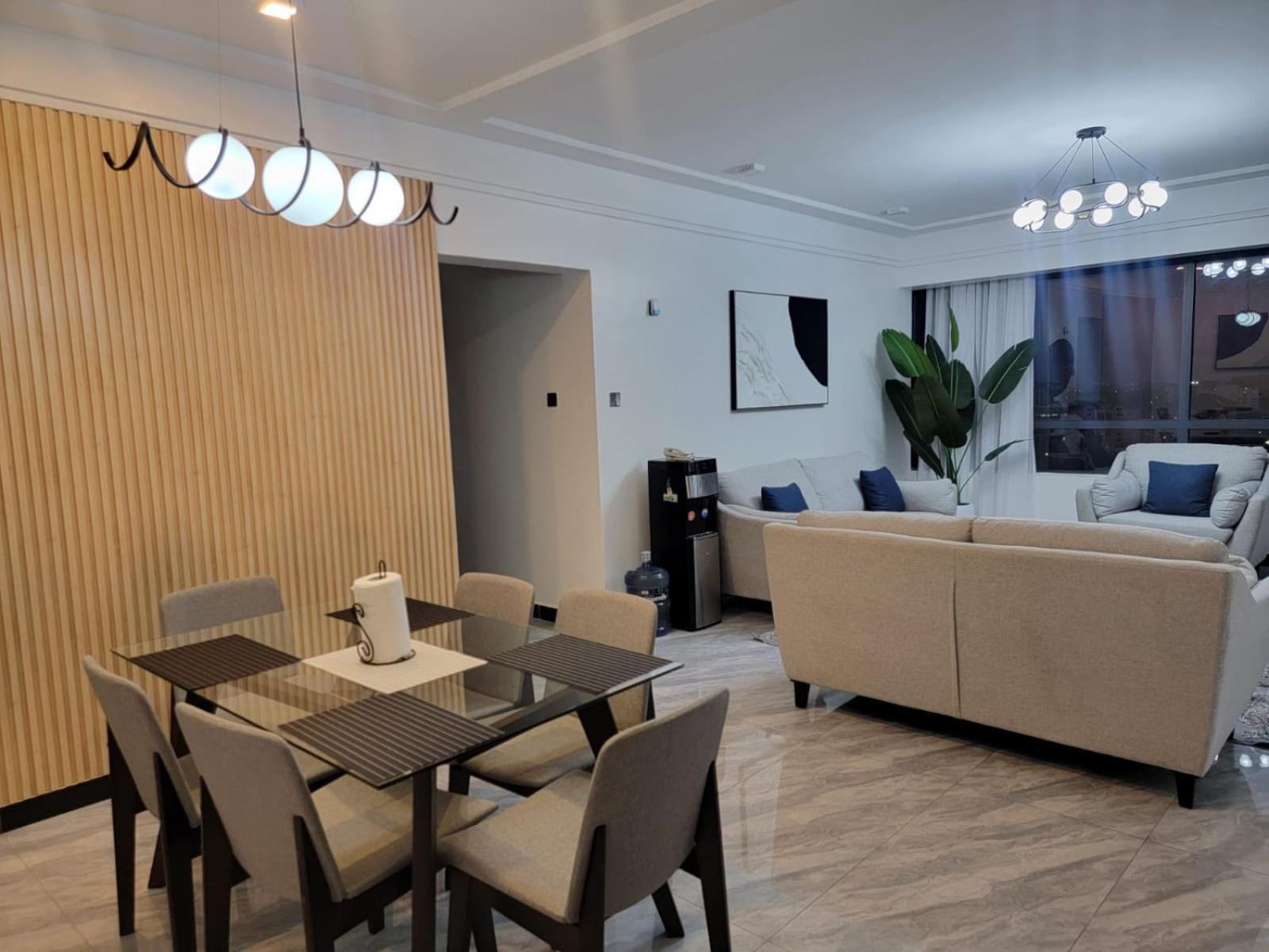 Elegant Classy With Swimming Pool ,fully Equipped Gym ,child Play Area And Close Proximity To Shopping Malls And Great Breathtaking Views Apartment