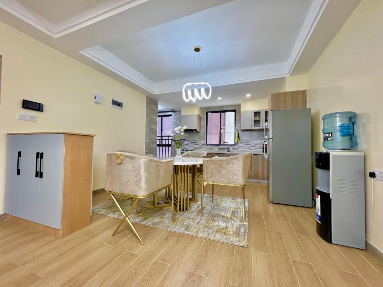 Apartment Modern Retreat With Breathtaking Views Heated Swimming Pool ,gym And Ample Parking Nairobi