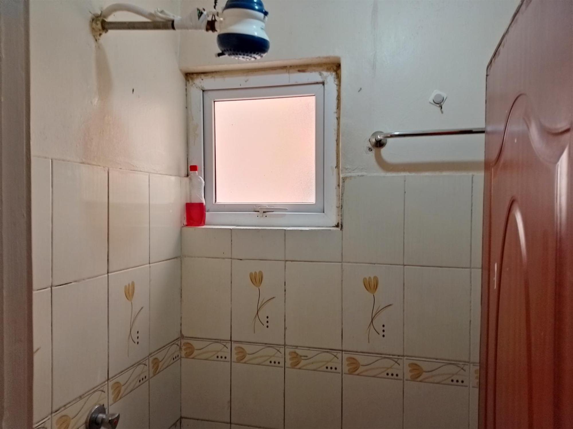 Apartment Shikaz Homes-one Bedroom *