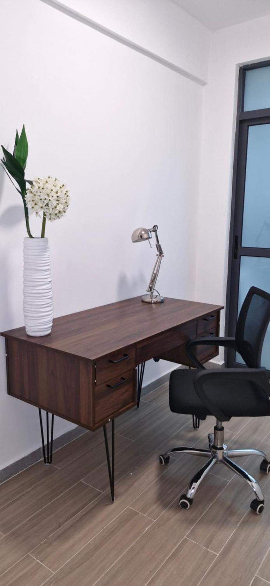 Stylish 2 Bedroom Serviced With Study, Your Urban Retreat *