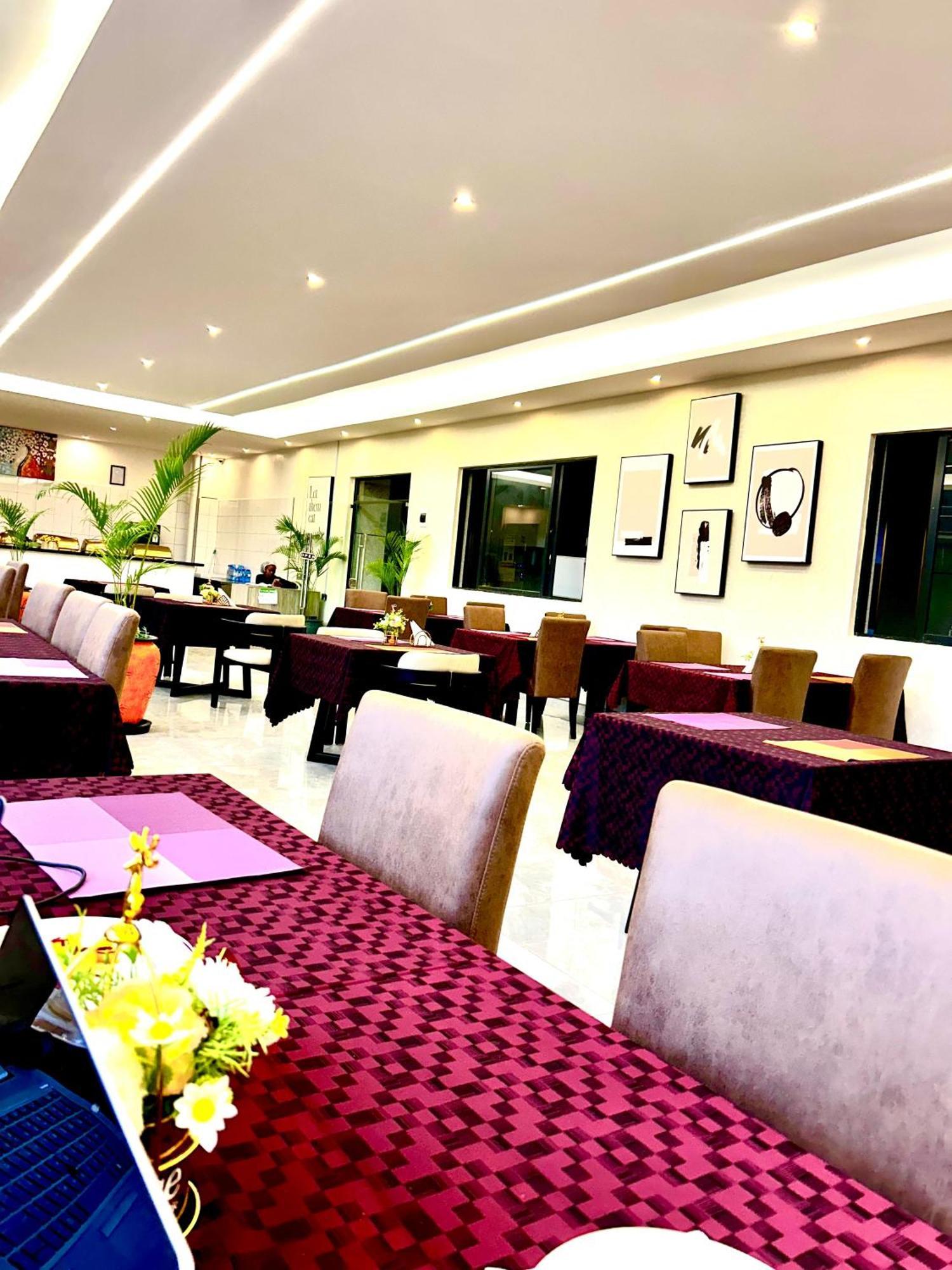 Westlands Apartment *