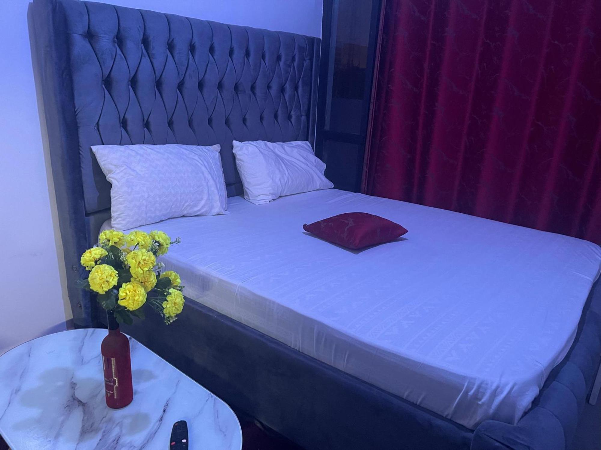 Bed & Breakfast De Place Nairobi