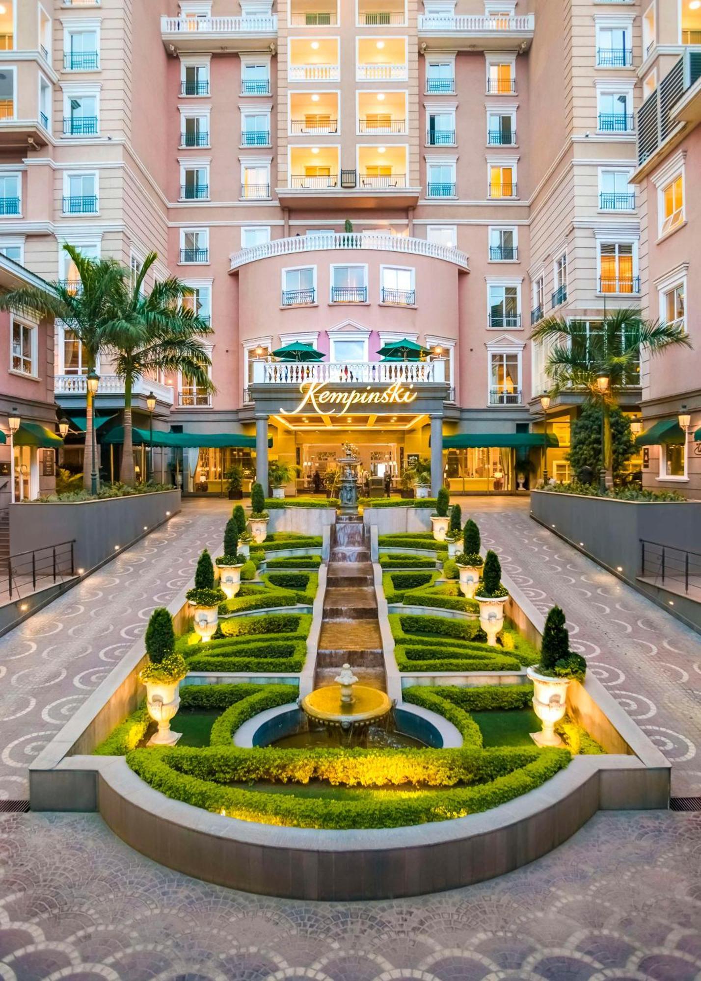 Hotel Rosa Kempinski 5*