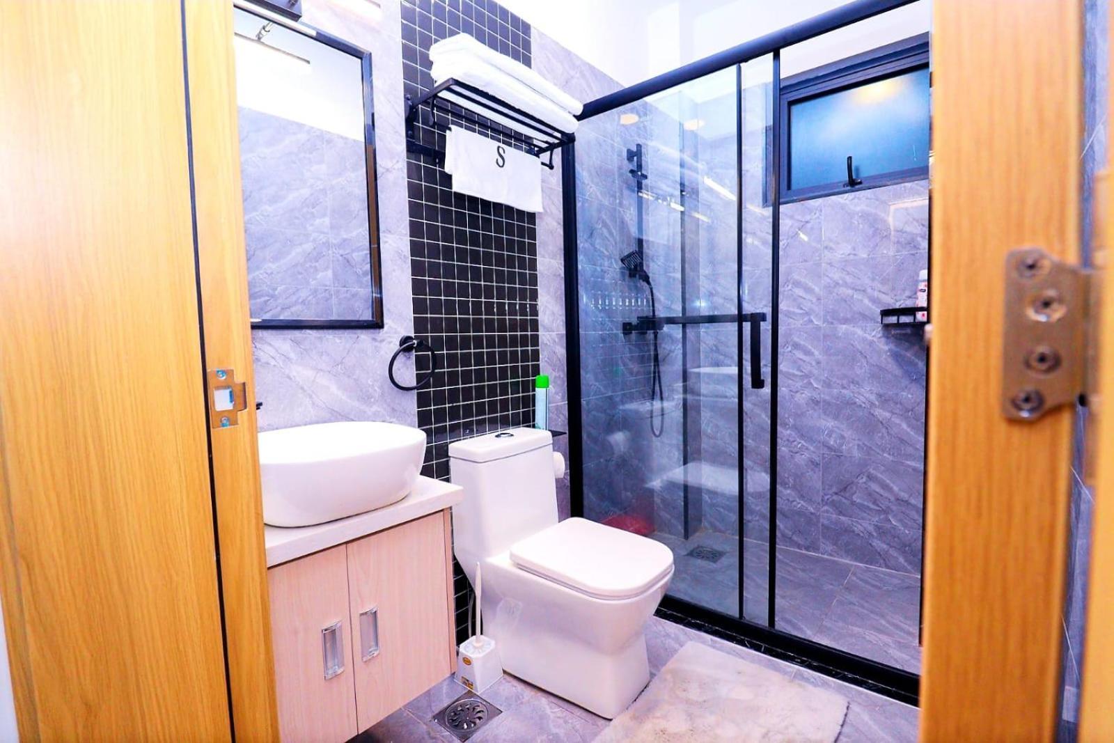 Apartment Regal Retreat Two Bedroom With Heated Swimming Pool Fully Equipped Gym Ample Parking Space And Amazing Views