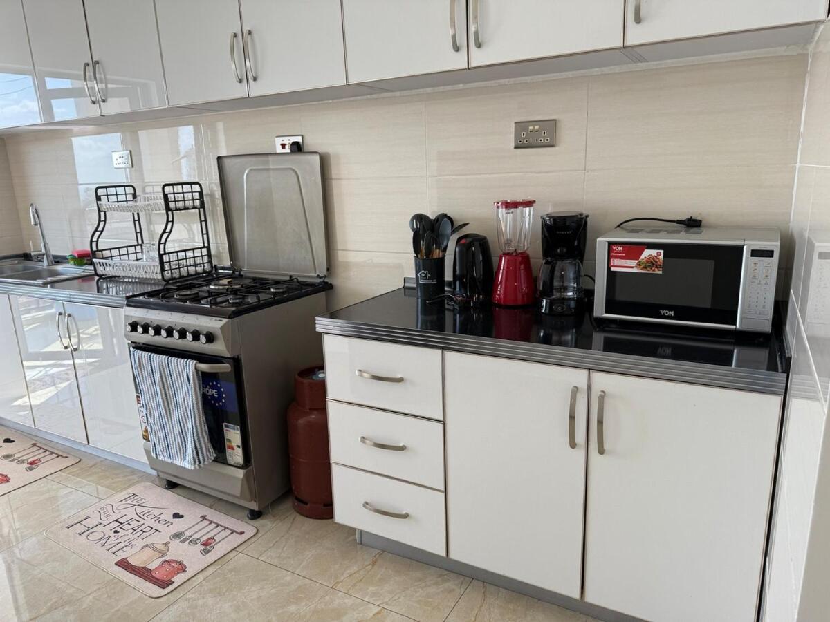 Newly Listed -3br In Kilimani -pool, Garden & Play Area Near Yaya, China Apartment *