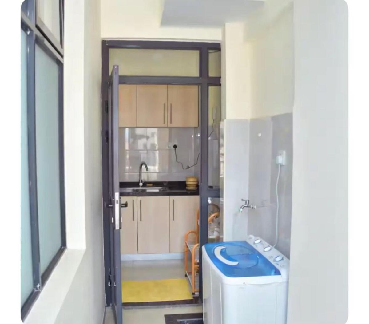 Cozy Away From Two Bedroom *