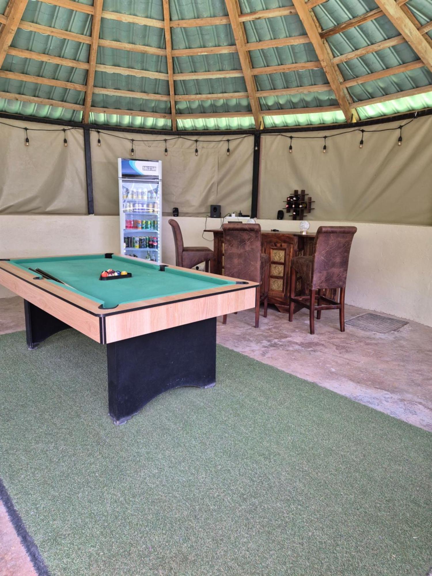Teresita Karen-giraffe Site Homestay